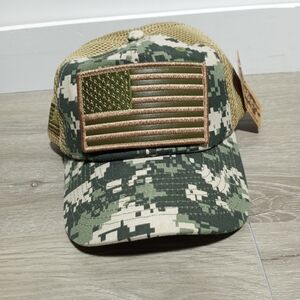 Leader American Flag Baseball Hat NWT Green Camo